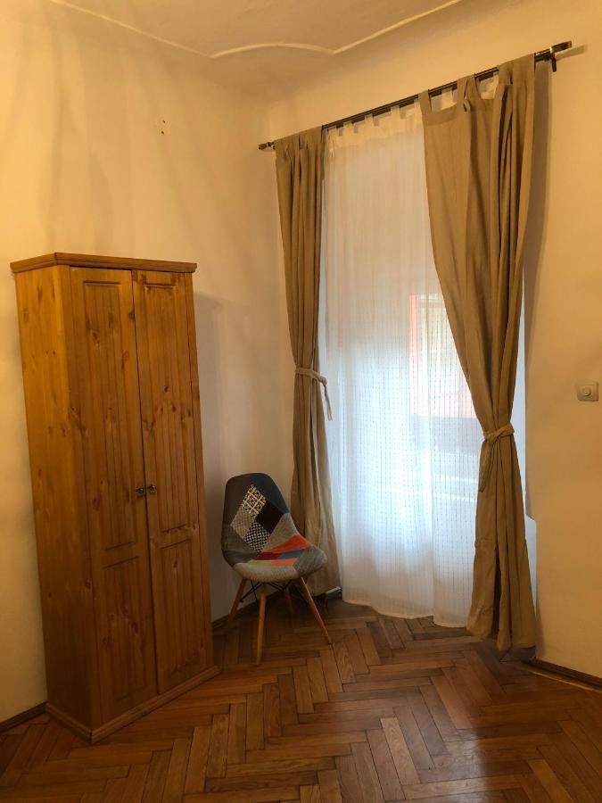 Отель Poet Pastior Residence Сибиу