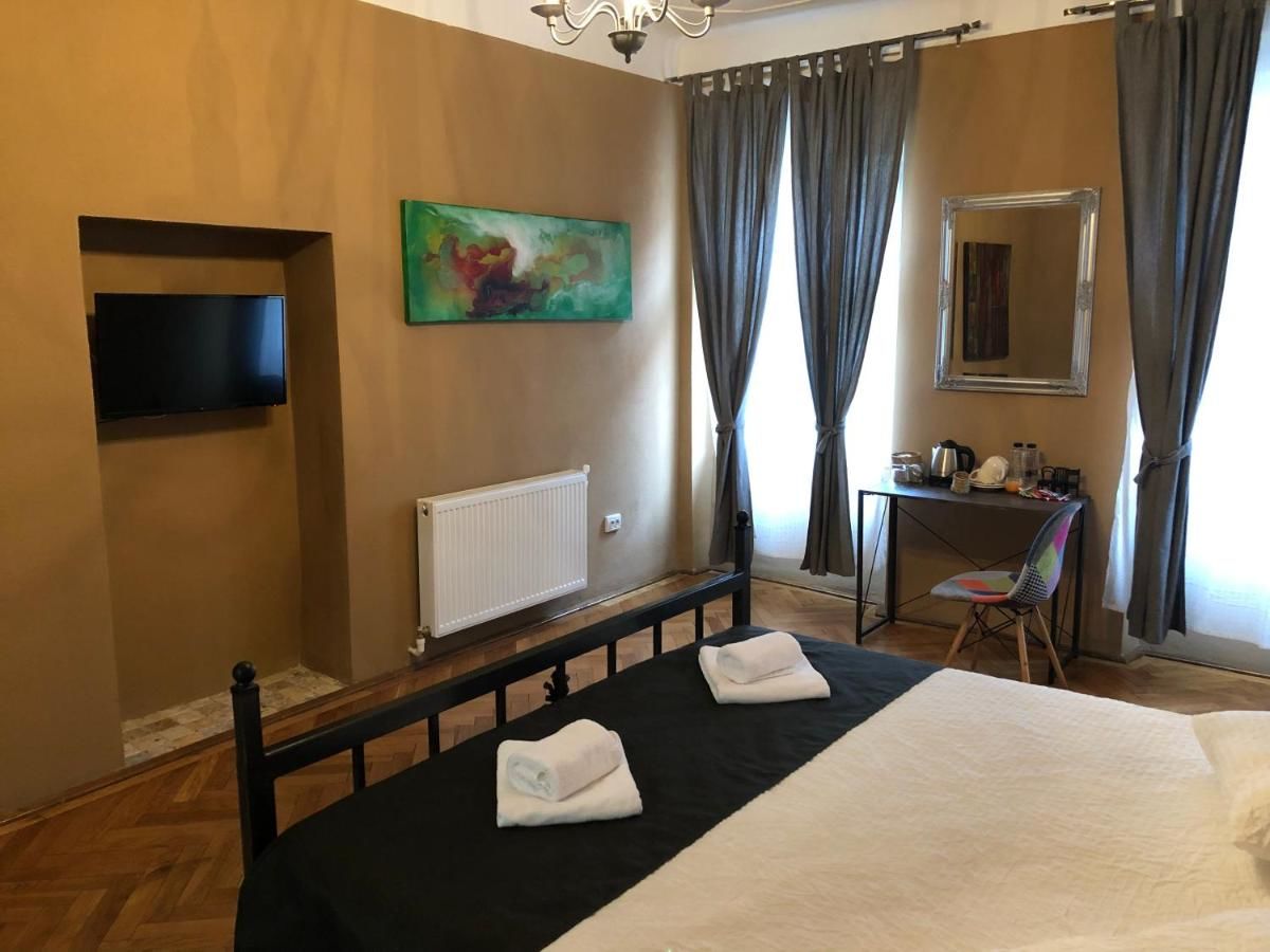 Отель Poet Pastior Residence Сибиу